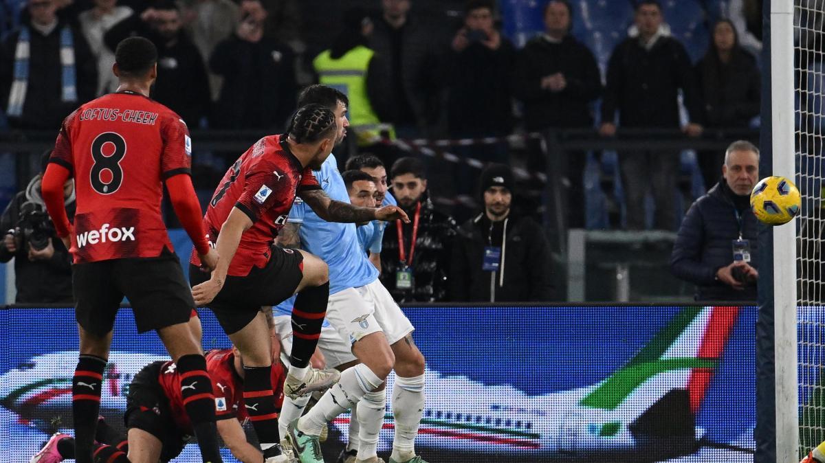 Stop a polemiche arbitrali e insulti. Come ha giocato il Milan con la Lazio