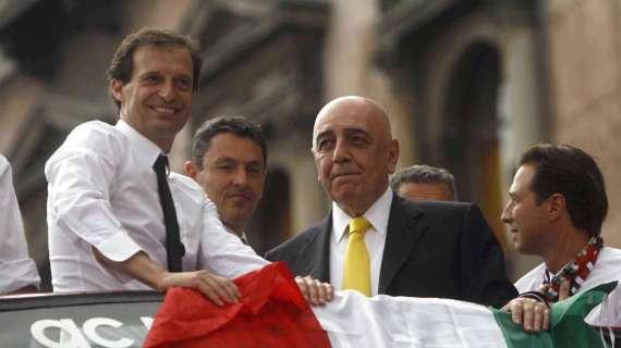 Allegri e Galliani saltano al ritmo di: "Chi non salta neroazzurro è"