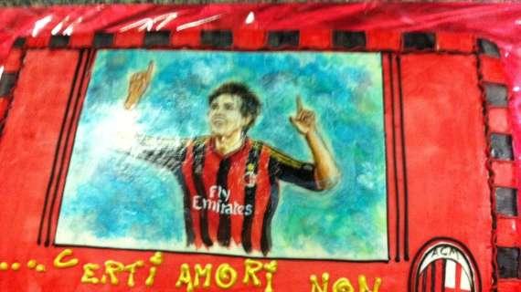 FOTO MN - La torta per il ritorno di Kakà dal ristorante Giannino
