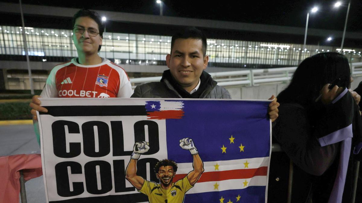 Vozinha arriva in Cile: folla in aeroporto per il nuovo portiere del Colo Colo
