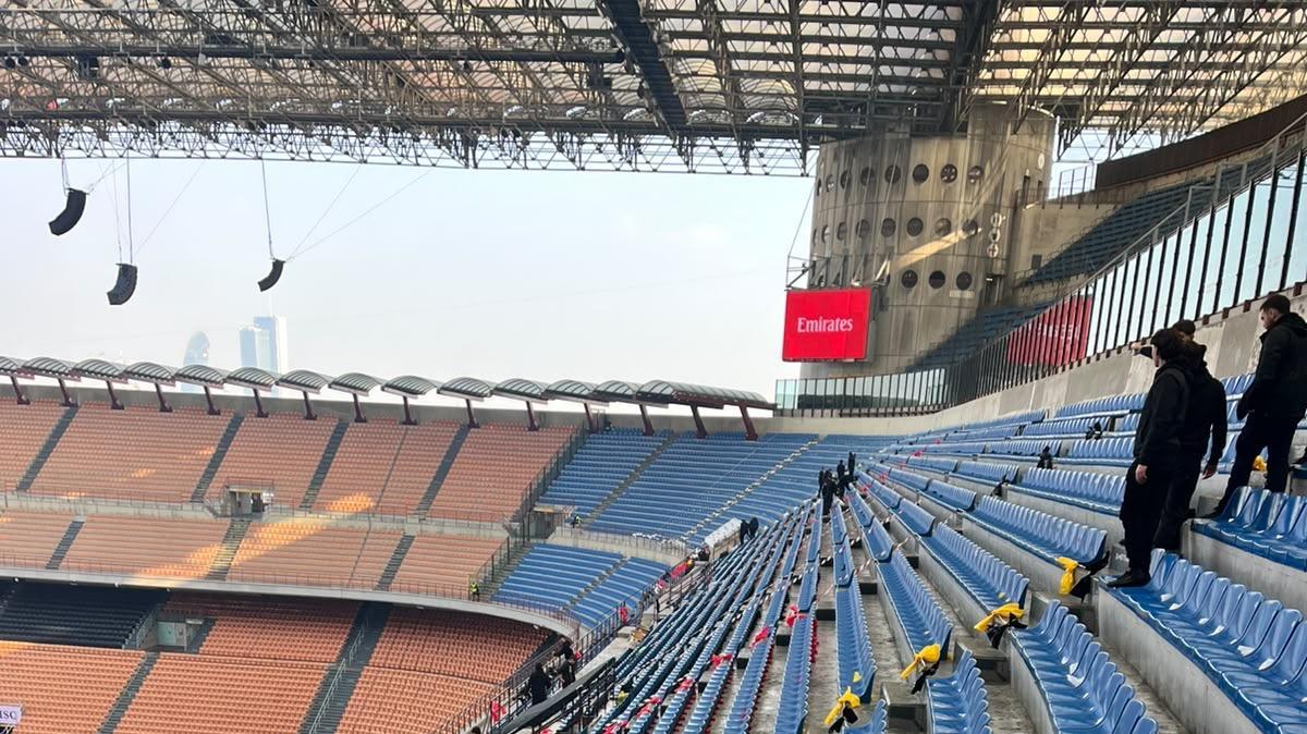 Curva Sud, questa sera tornano striscioni e coreografia: occuperà tre anelli