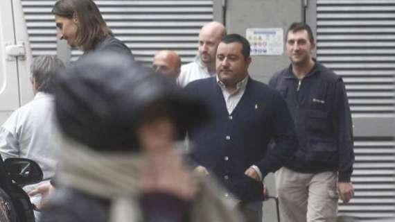 Raiola attacca: "Basta c...ate su Ibra!"