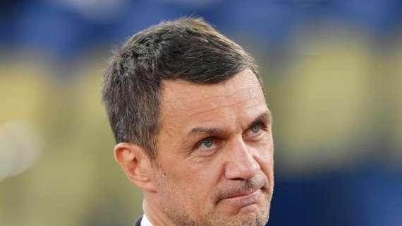 Milan, gli scatti di Maldini e i giocatori: "Facendo crescere il morale della truppa"