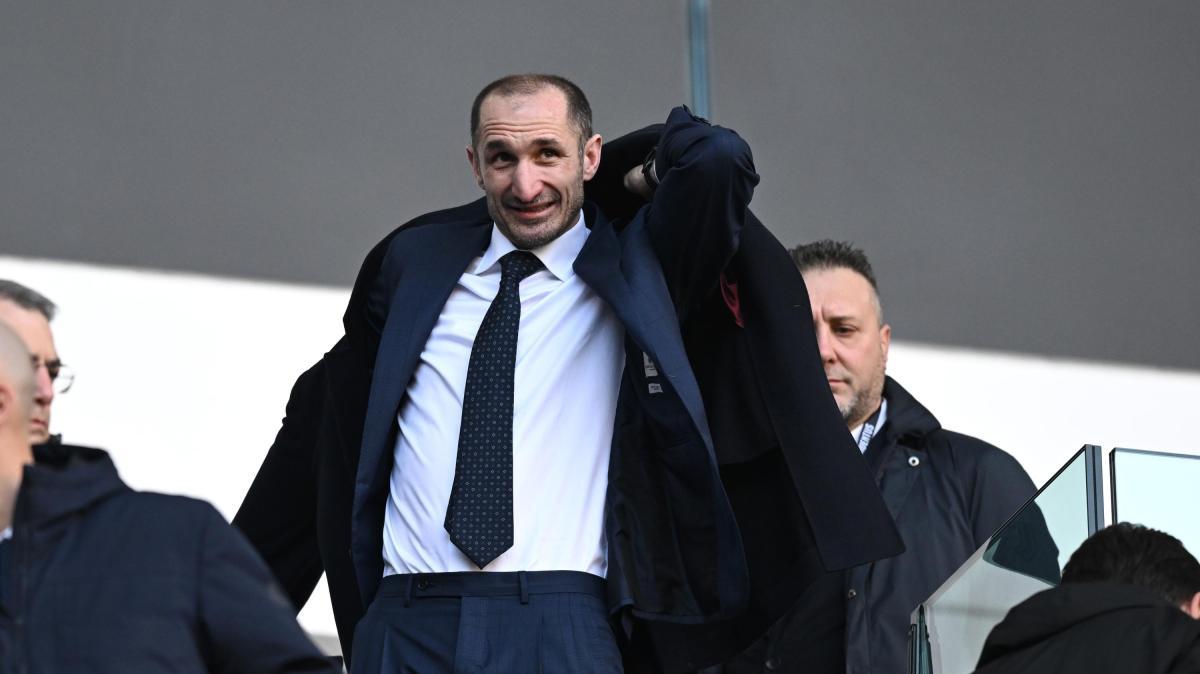 Chiellini preoccupato: “Nazionale? Siamo vicini al fondo, speriamo di non andare ancora più giù”
