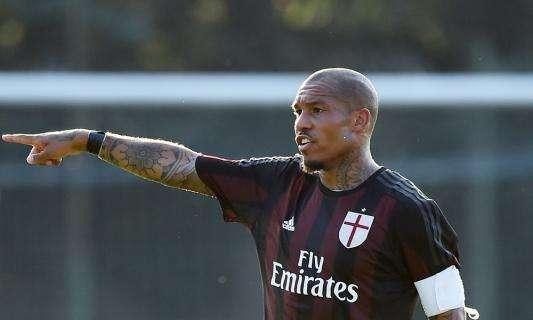 De Jong in conferenza: "Ho pensato che la cosa migliore fosse rimanere. Combatteremo per il titolo"