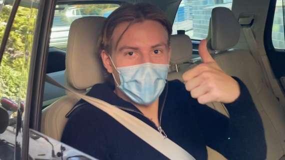 VIDEO MN - Terminate le visite mediche di Hauge. Il norvegese all'uscita: "Forza Milan!"