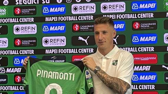 Sassuolo, Dionisi su Pinamonti: "Sta bene fisicamente, il suo inserimento è a buon punto"