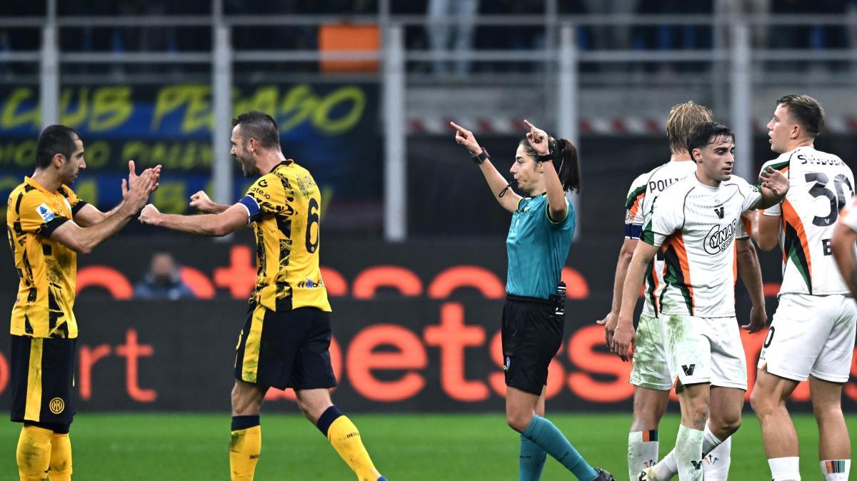 Al Mondiale per Club ciò che non è successo in Coppa Italia: le decisioni al VAR saranno spiegate in campo