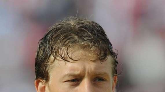 Milan, caccia ai rinforzi in mediana: nel mirino Lucas Leiva e Geis