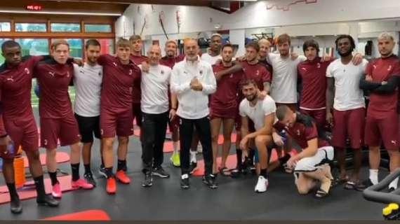VIDEO - Gli auguri del Milan a Zlatan Ibrahimovic. Pioli: "Forse non è il caso dire quanti anni hai"