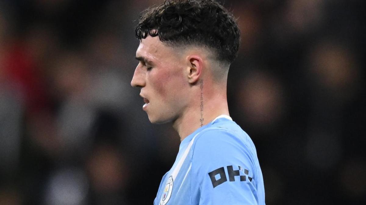 I soldi di Leao per pagare Foden? Il Milan sogna a occhi aperti