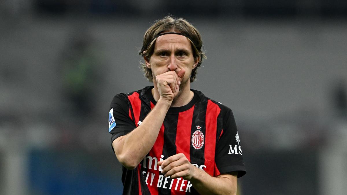 Albertini esalta Modric: "Solo il Milan in Italia ha un direttore d'orchestra così"