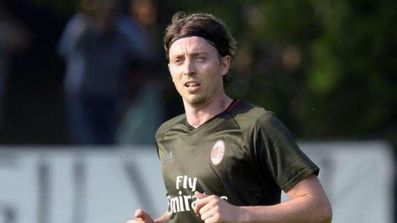 MN - Montolivo: "Basta proclami, dobbiamo far parlare il campo. Se Berlusconi venderà, lo farà per il bene del club"