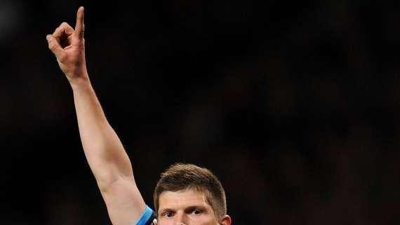 Il "cacciatore" è scatenato: e lo Schalke vola