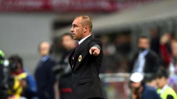 Brocchi non guarda indietro e procede con le sue idee: il tanto criticato modulo non si cambia