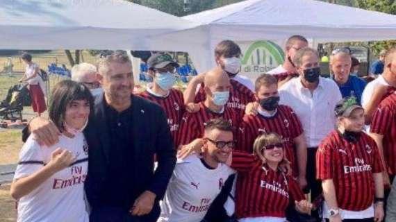 FOTO - Festa di Segrate: Baresi e Massaro ospiti d'onore dello stand dei "Ragazzi di Robin"