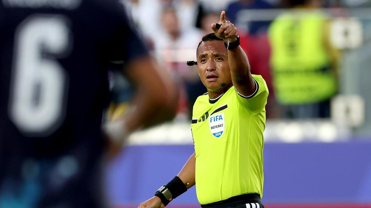 Sarà un arbitro di El Salvador, Barton, ad arbitrare la semifinale Francia-Spagna