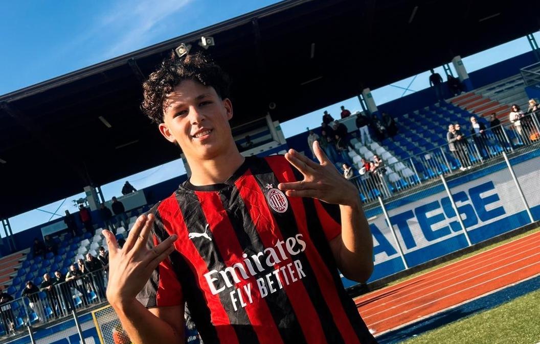 Lontani si presenta a Parma: "Al Milan sono cresciuto tanto come persona"