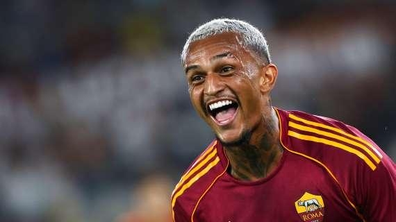 Roma, niente lesioni per Wesley: solo un affaticamento alla coscia