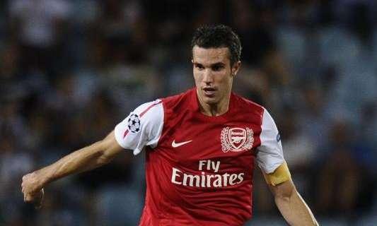 Van Persie-Milan: inseguimento e colpo di fulmine