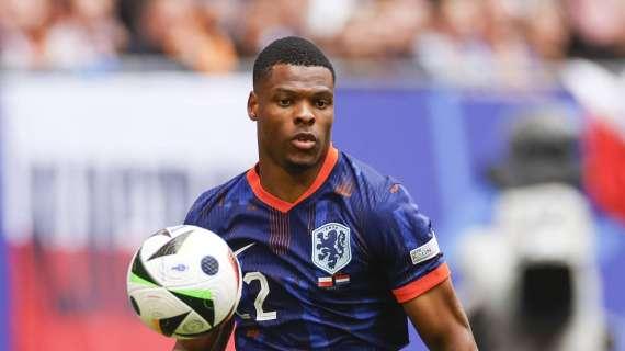 Olanda-Francia, Dumfries torna sul gol annullato: "Non ostacolavo Maignan"