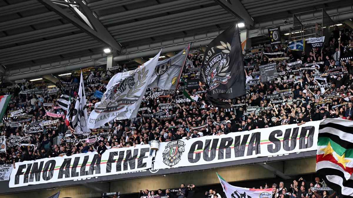 Tifosi Juve non rispettano il minuto di silenzio per Mazzola, Juve multata per 10mila euro: la nota del Giudice Sportivo