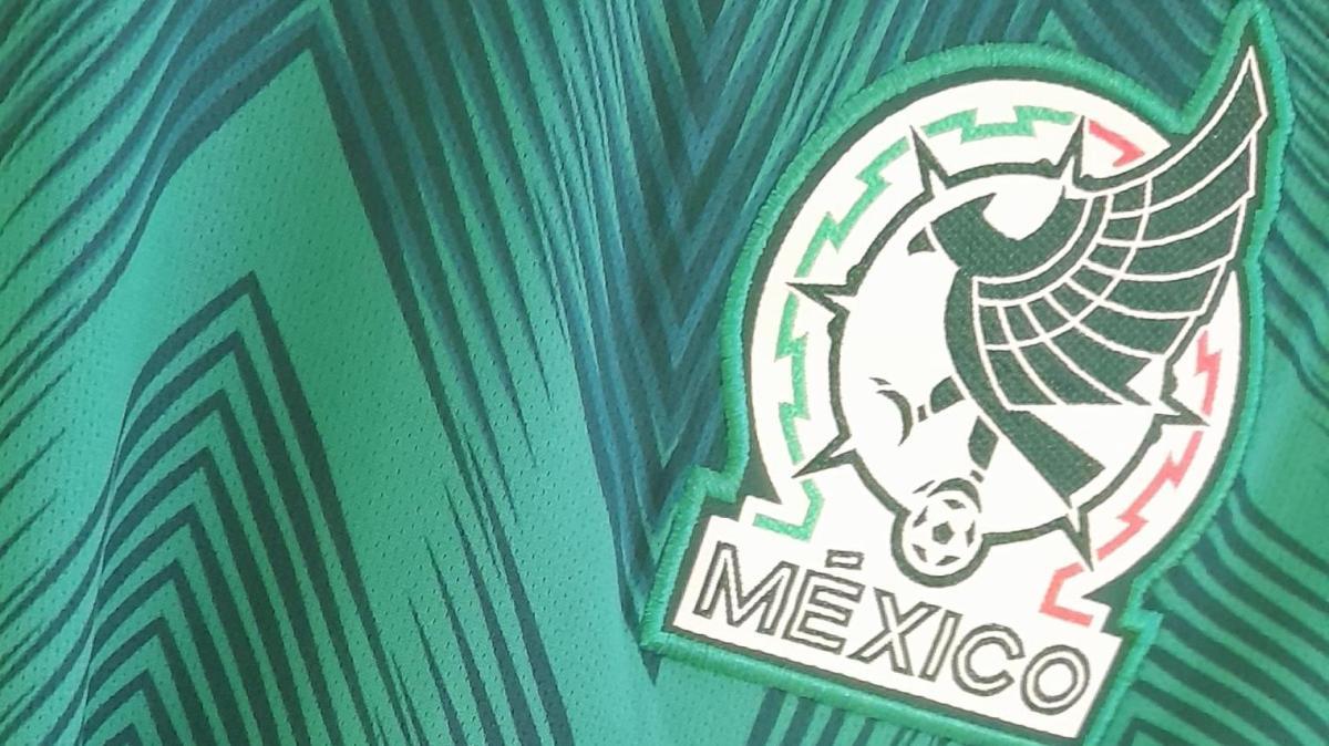 Youtuber regala orologi di lusso a giocatori del Messico, ma dovranno restituirli