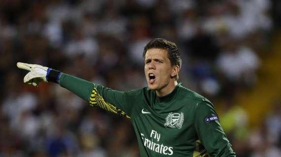 Arsenal, Szczesny difende Wenger: "E' un grande allenatore"