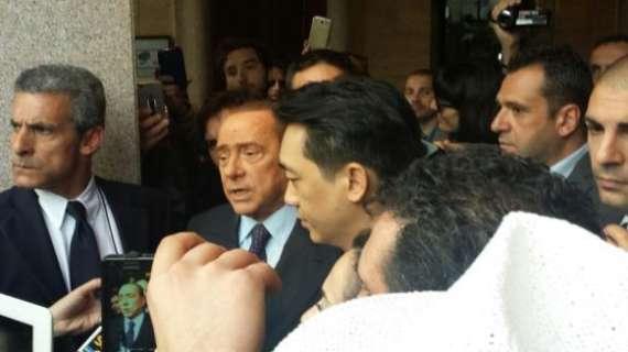 Gazzetta - Svolta epocale, il Milan si sdoppia: 500 milioni da Mr. Bee, per ora Berlusconi tiene la maggioranza