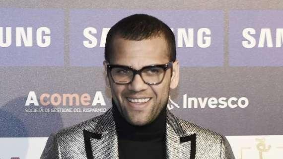 Dani Alves: "L'età è solo un numero. Nel Milan di oggi sarei una promessa"