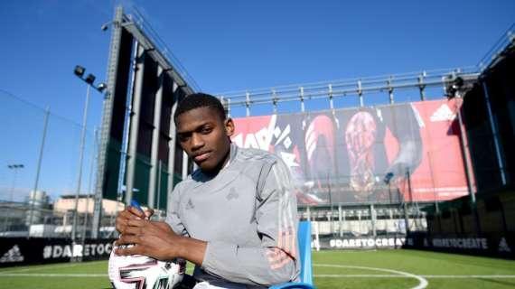 Calcio2000- Leao: "Incredibile aver ricevuto la chiamata del Milan, Quando ho parlato con Maldini..."