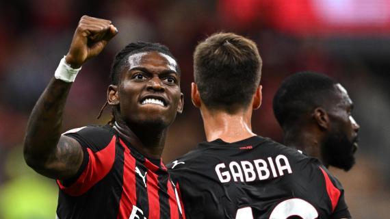 Martedì si torna a lavoro. La Gazzetta: "Leao accelera per la prima da "9""