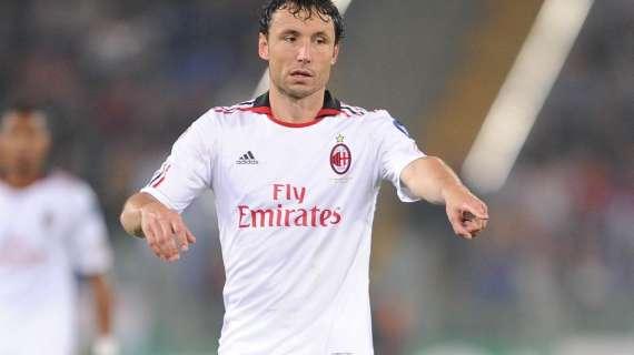 GazSport: van Bommel resta in rossonero