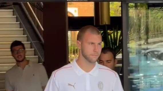 Theo, Mike e Tijjani a Milanello con Pavlovic. Manca solo Morata