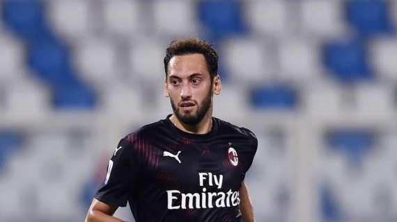 Calhanoglu: "Negli ultimi anni si è cambiato tanto. Spero di riportare il Milan a quello che era prima"