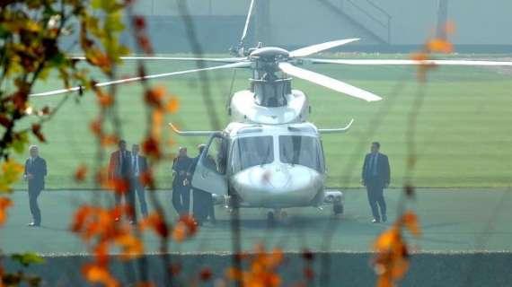 Berlusconi e il ritorno al raduno: una presenza per la fiducia