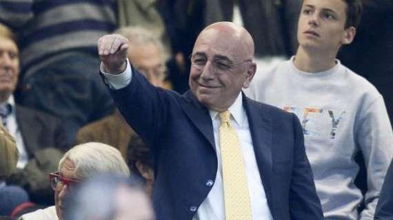 Opera di sfoltimento in corso, il Milan deve cedere almeno una dozzina di giocatori