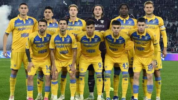 Frosinone, seduta in vista del Milan: attivazione, esercitazioni tecnico tattiche e calci piazzati