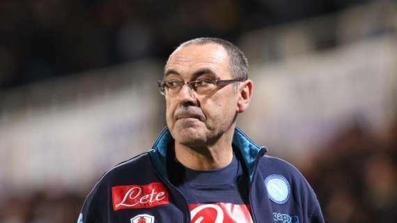 Corriere della Sera - Napoli, tarda il rinnovo di Sarri: alla finestra c'è Berlusconi