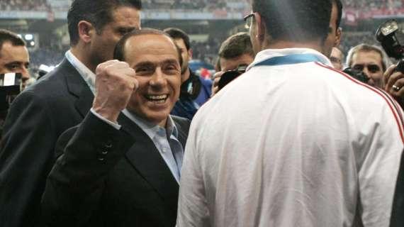 Ronaldinho genio e TOP. Belusconi in tackle e i nomi per il mercato FLOP