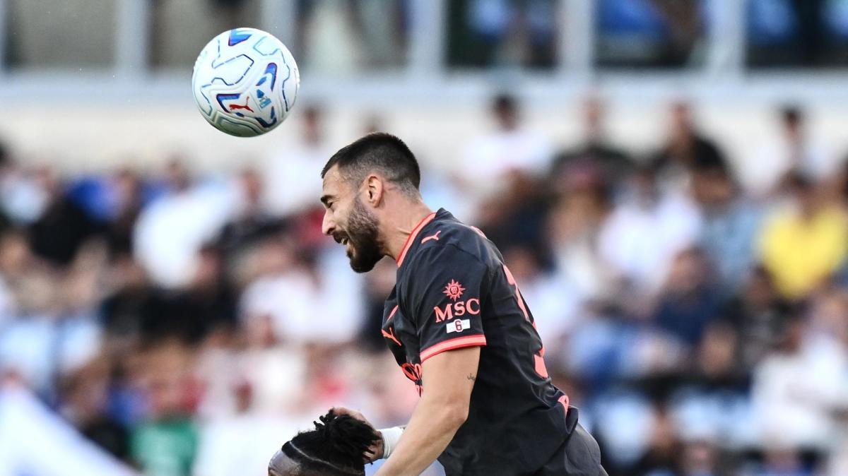 LAZ-MIL (1-0): cooling break, ma il Milan non è ancora sceso in campo