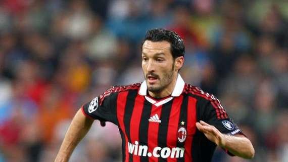 L'allenamento del Milan: Zambrotta e Mancini in campo