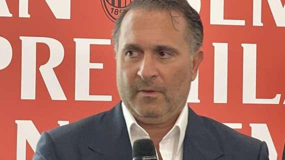 Il saluto del Milan a Cardinale: "Un caloroso benvenuto dalla famiglia rossonera". Le foto con Maldini, Gazidis e Scaroni