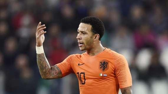 Lione, Aulas su Depay: "A gennaio farà di tutto per vestire la maglia del Barcellona"