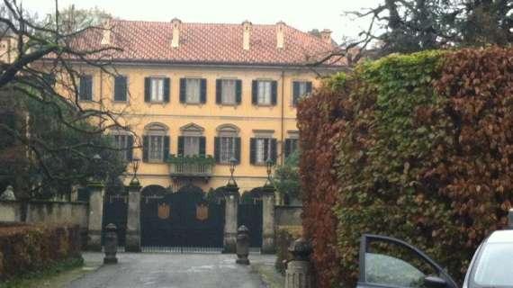 Arcore, oggi grande traffico: pranzo di Silvio con i figli e stasera il futuro della panchina del Milan