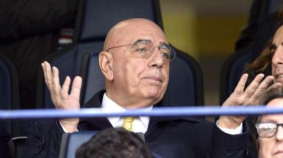 La domenica agrodolce di Galliani. Premio, rabbia e faccia a faccia con la squadra