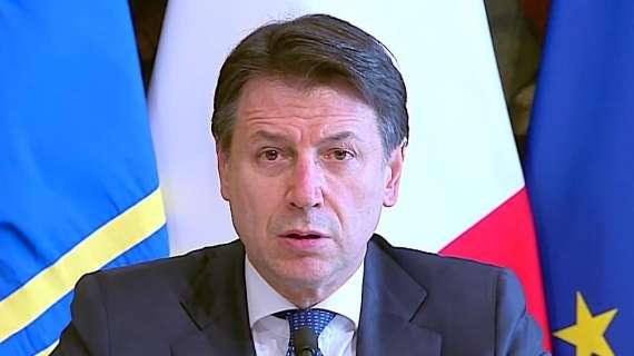 Il premier Conte: "Diffusione del virus subdola e repentina. È il momento di restare uniti"