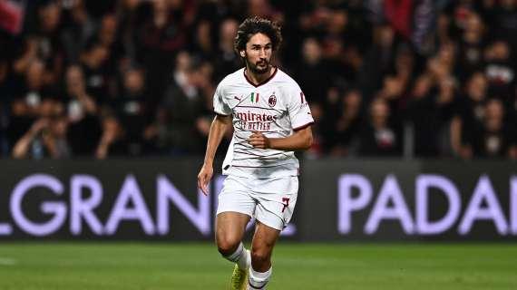 L'affetto dei compagni per Adli: da "Il pianista c'è" a "È il tuo momento"