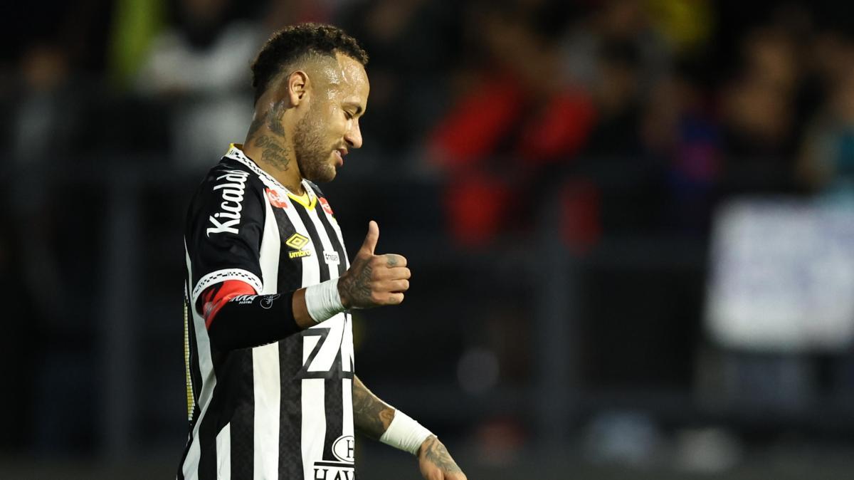 Neymar pronto a rinnovare col Santos per un posto ai Mondiali col Brasile