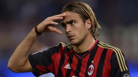 Ladro in casa dei genitori, Matri: "Fammi riavere la maglia dell'esordio con il Milan"